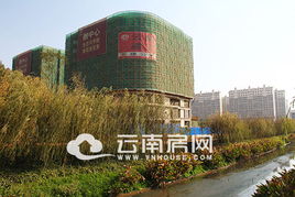 低密度準(zhǔn)現(xiàn)房 配套待完善 中天融域冬季踩盤報(bào)告